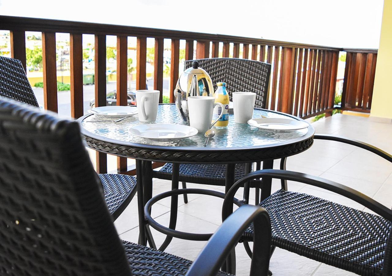 Palapa Beach Resort Curacao Jan Thiel Екстериор снимка