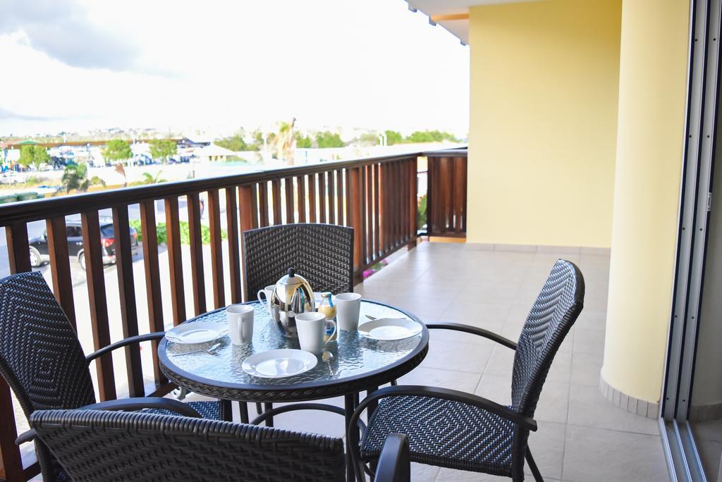 Palapa Beach Resort Curacao Jan Thiel Екстериор снимка